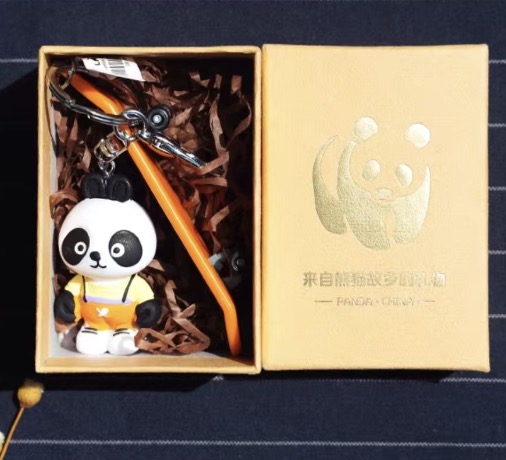 创意熊猫钥匙扣 滑板熊猫 /pcs | Creative Souvenir Panda Keychain Skateboard Panda /pcs