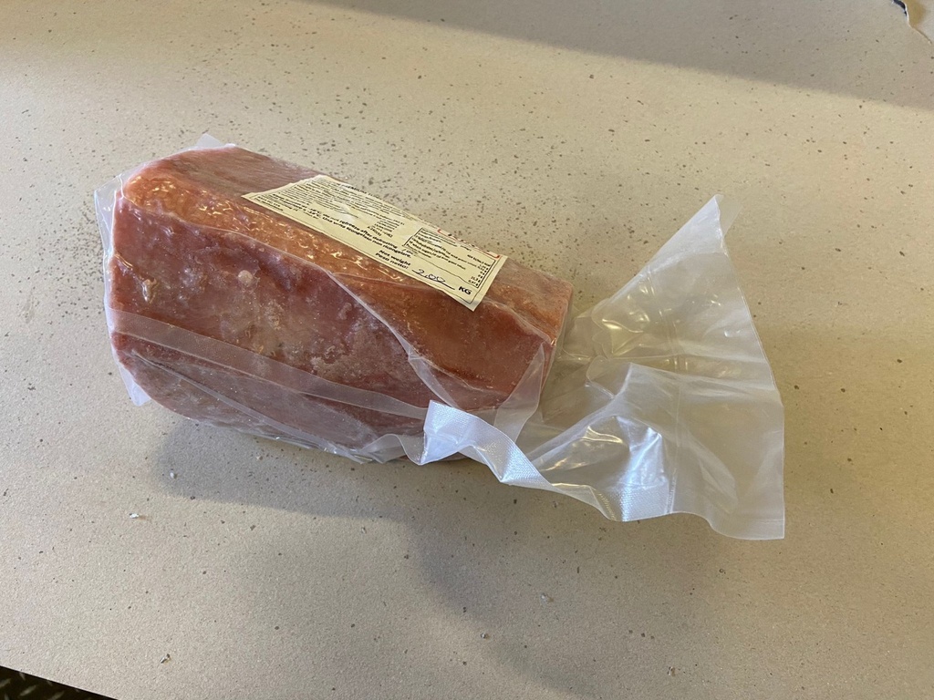 Frozen Premium Red Tuna Center-cut 1.5-2kg/pcs By Weight/kg | 高级 金枪鱼 大块 中段 1.5-2kg/包 称重/kg