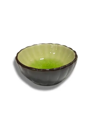2.8'' Chrysanthemum Pattern Sauce Dish 091 | 2.8''菊花味碟  外黑内绿 091